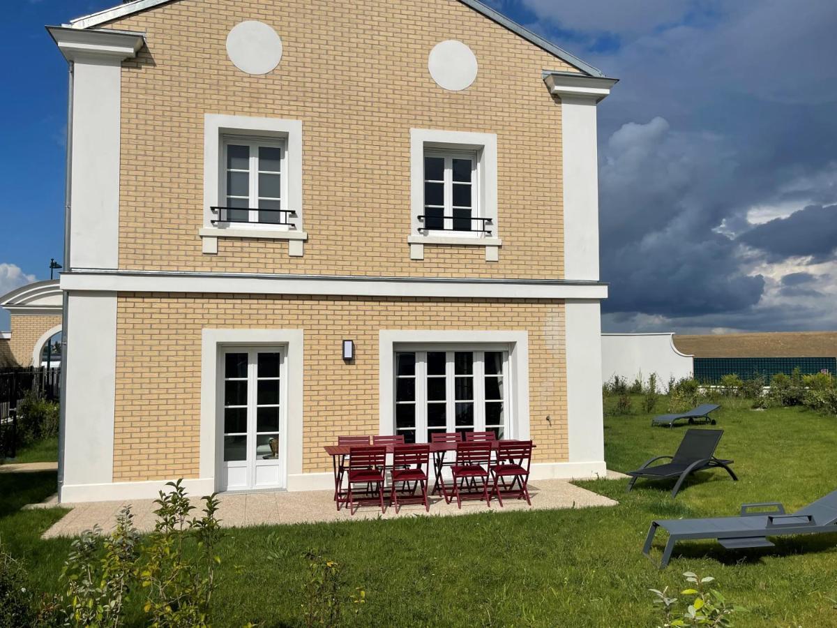 Superbe Villa Au Pied De Disneyland Et Val D'Europe Сери Екстериор снимка